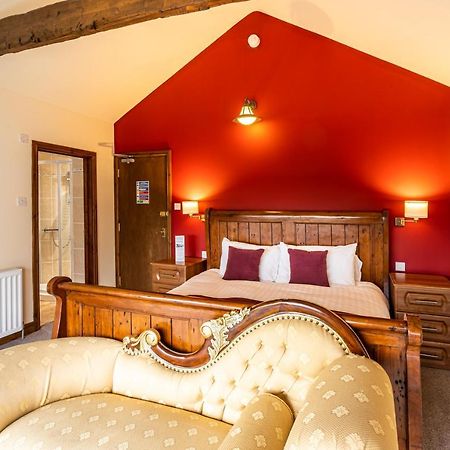 The Village Inn Longframlington Экстерьер фото