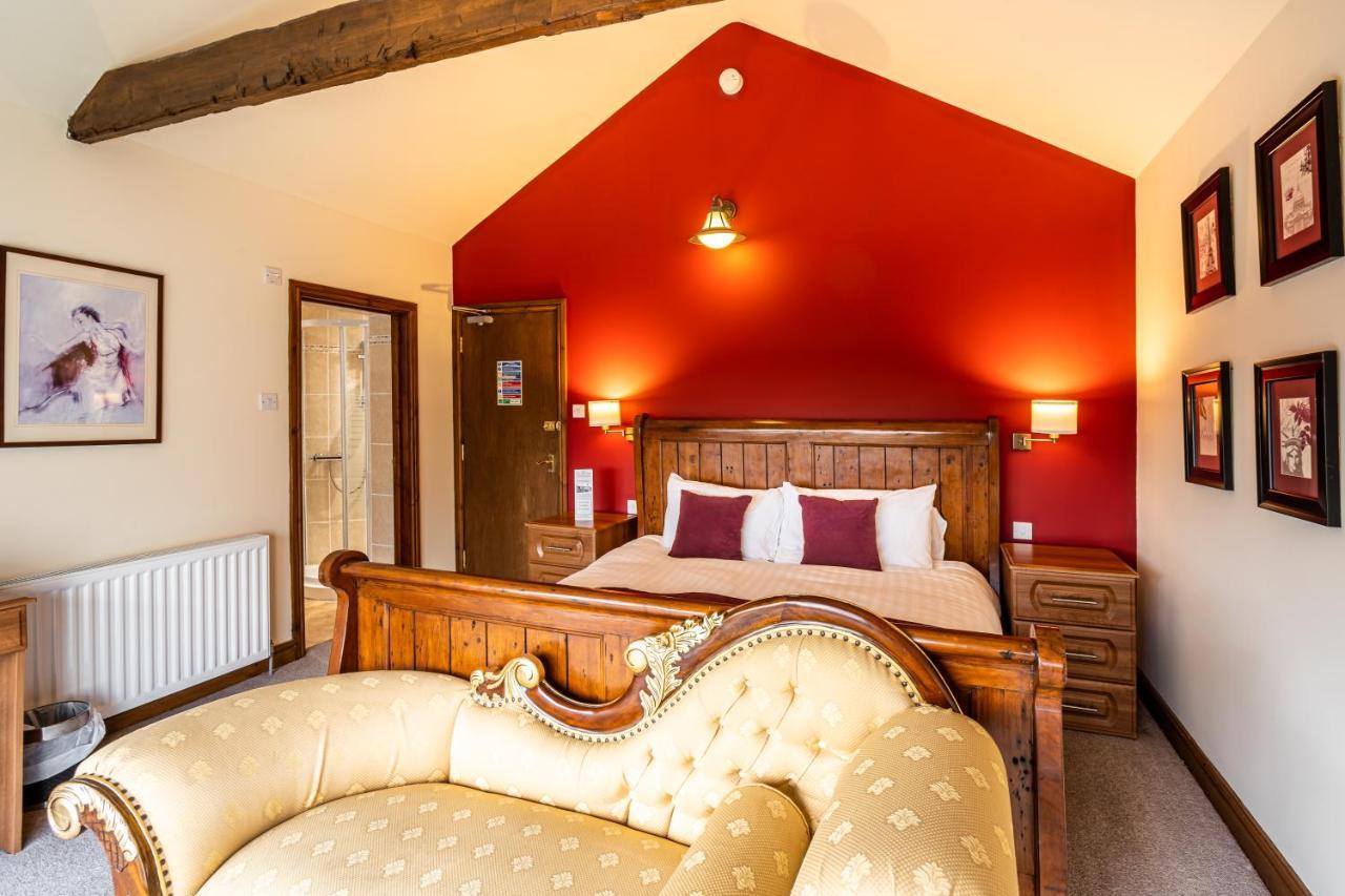 The Village Inn Longframlington Экстерьер фото